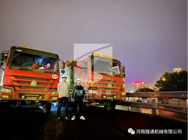 中国水利水电第七工程局有限公司成都轨道交通19号线钢便桥项目顺利通车(图6) 中国水利水电第七工程局有限公司成都轨道交通19号线钢便桥项目顺利通车(图6)