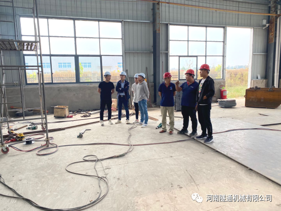 水电八局长沙地铁6号线钢套筒厂内验收顺利完成(图4) 4.png